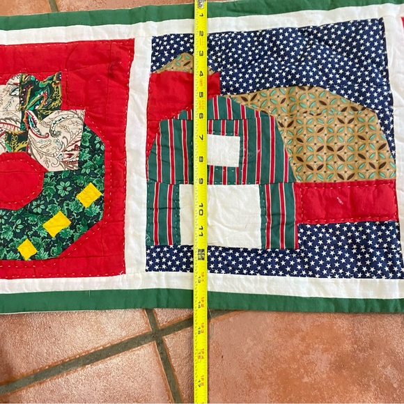 Christmas Patchwork Quilted Table Runner Dresser Scarf Holiday Handmade Festive - Picture 5 of 10